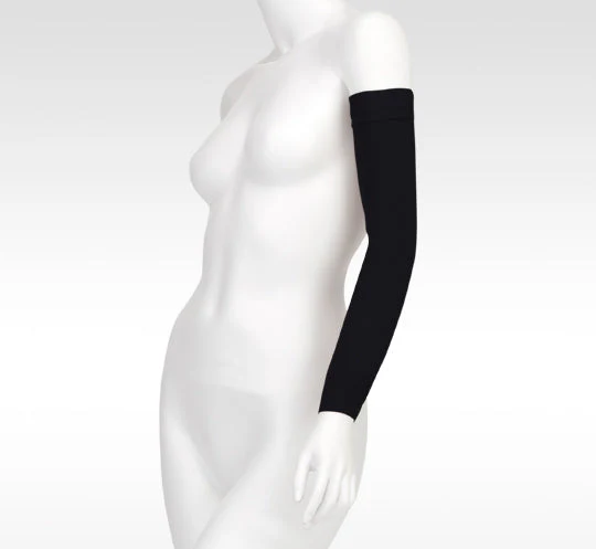 Juzo Soft Max 20-30 mmHg Armsleeve With Silicone Top Band - Image 4
