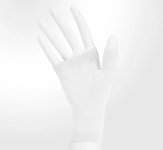 Juzo Soft Seamless Gauntlets 20-30 mmHg - Image 5