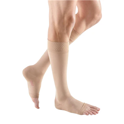 Mediven Forte 30-40 mmHg w/Silicone Top Band - Single - Image 2