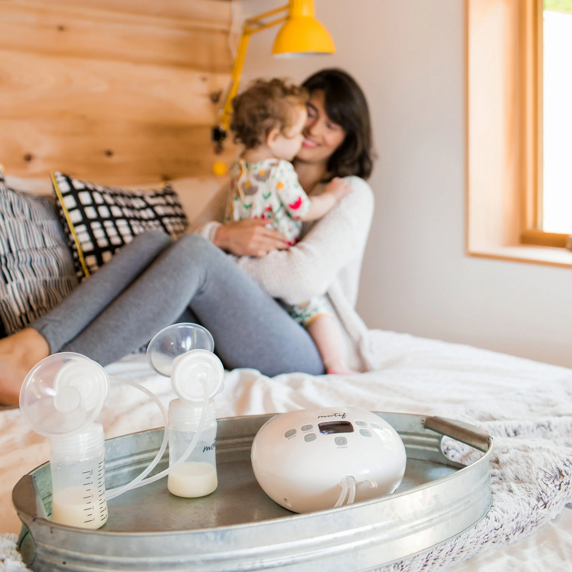 Motif Medical Luna Breast Pump - Non-Battery - Image 11